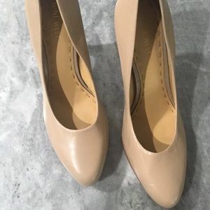 Nine West nude heels